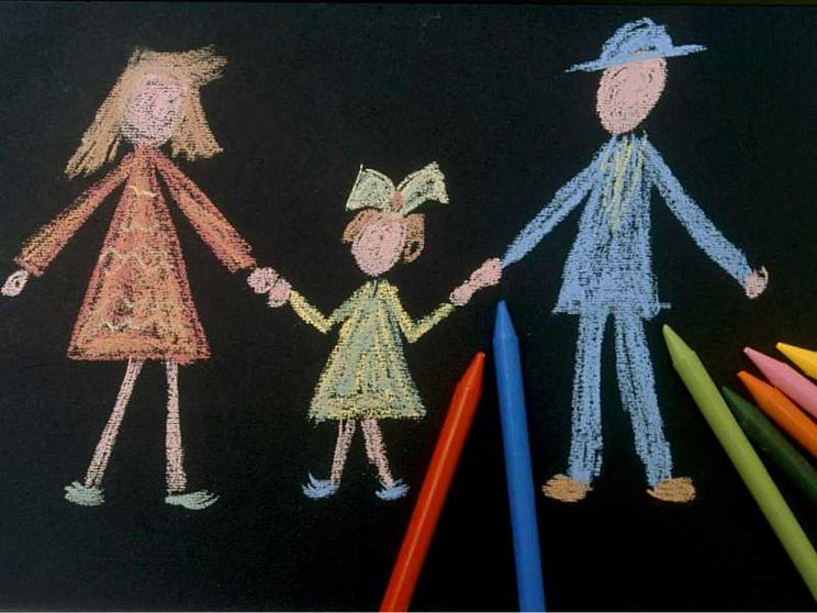 Una famiglia nel disegno di un bambino