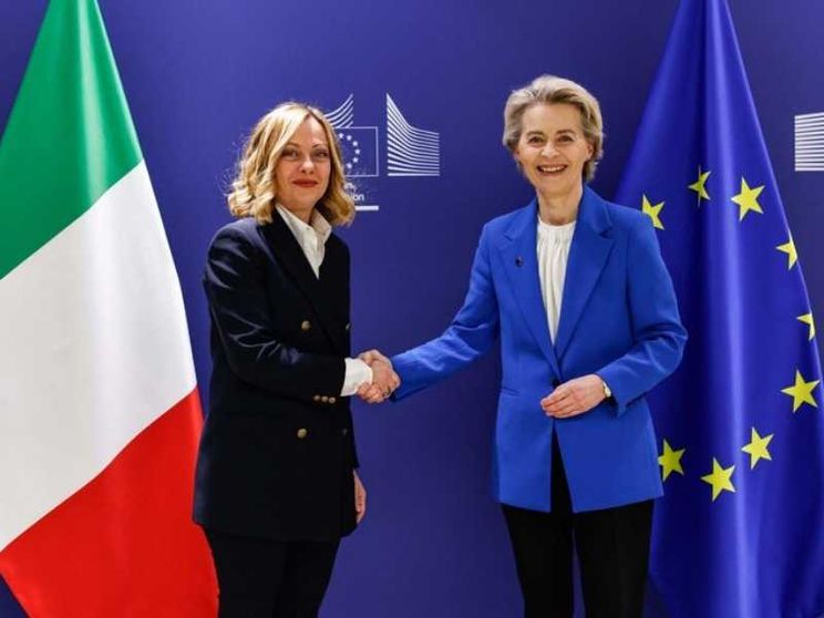 Meloni scrive a Von der Leyen: «Deroghe al Patto anche per energia o Safe a rischio»