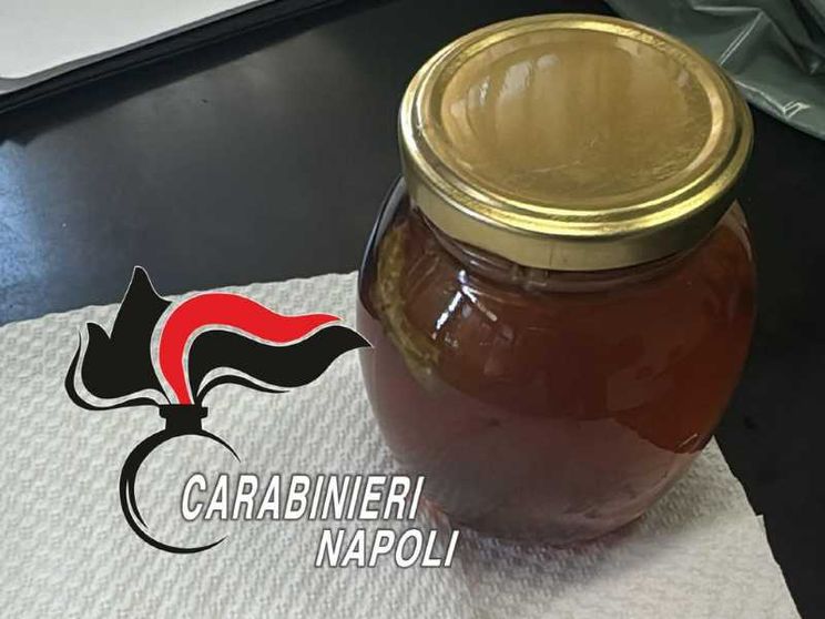 Il miele dello sballo è una droga a base di cannabis concentrata molto potente e pericolosa / ANSA