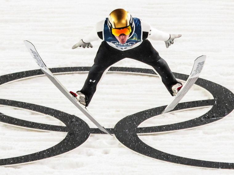 Quell'infinito tuffo nel vuoto dei nemici della gravità