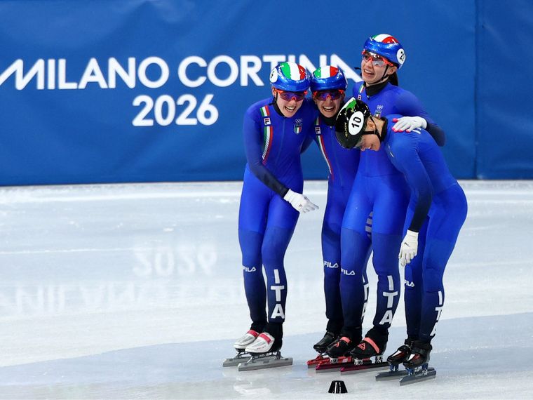 Medaglie azzurre. Short track, la staffetta femminile è d'argento