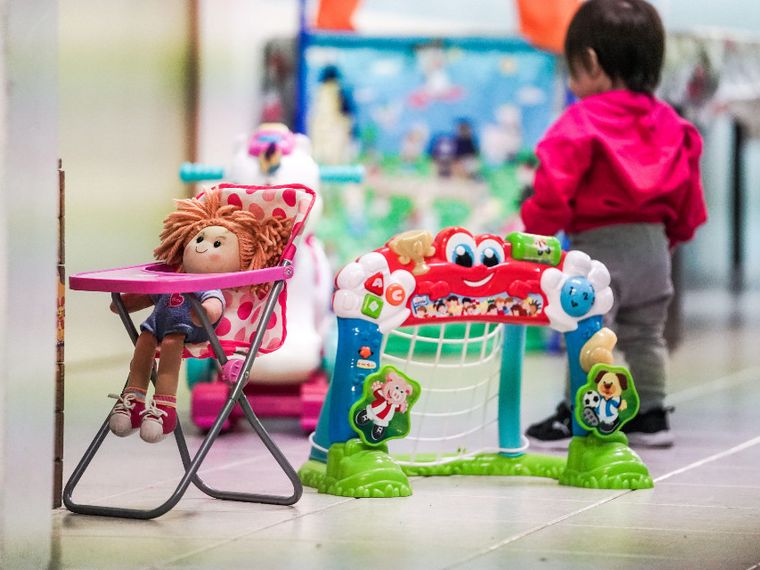 Al via il registro nazionale delle famiglie affidatarie: cosa cambia con la nuova legge