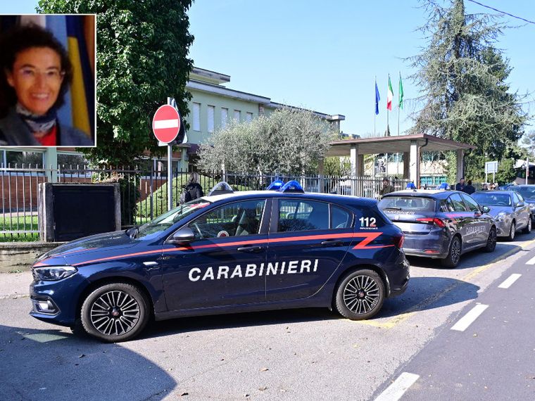 L'aggressione alla prof in diretta, l'esplosivo in camera, la mimetica: i misteri dell'agguato