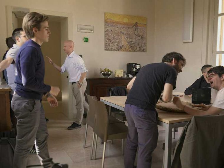 In seminario, davanti alle domande dei giovani: «Così capiamo se Dio ci vuole preti»