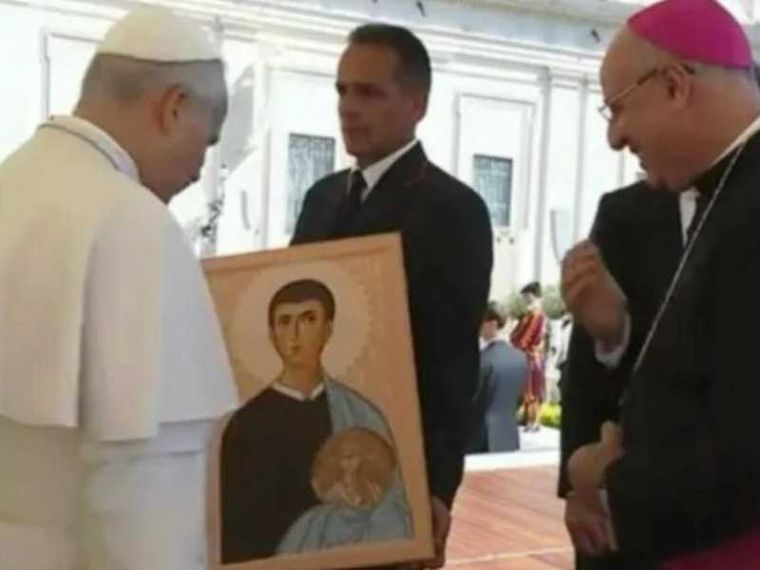 Piazza San Pietro, 8 aprile 2026: Leone XIV benedice l’icona di san Gerardo Maiella