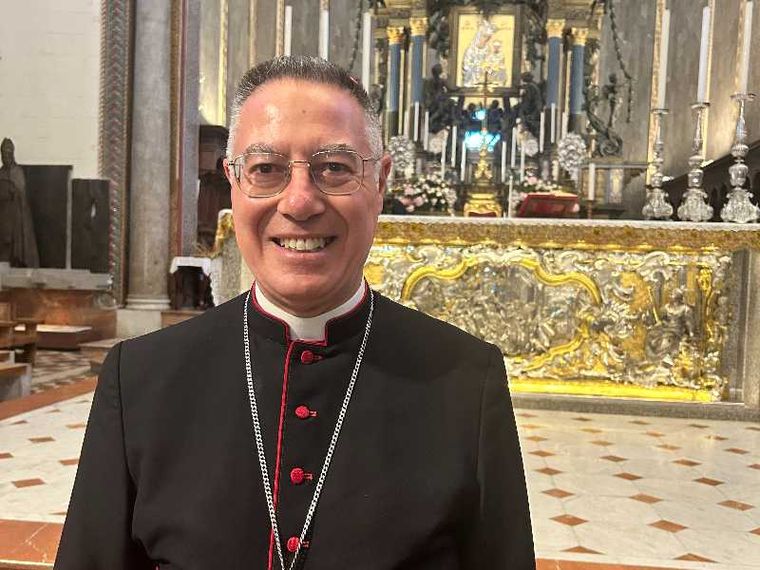 Il nuovo vescovo di Locri-Gerace, Cesare Di Pietro, finora vescovo ausiliare di Messina-Lipari-Santa Lucia del Mela