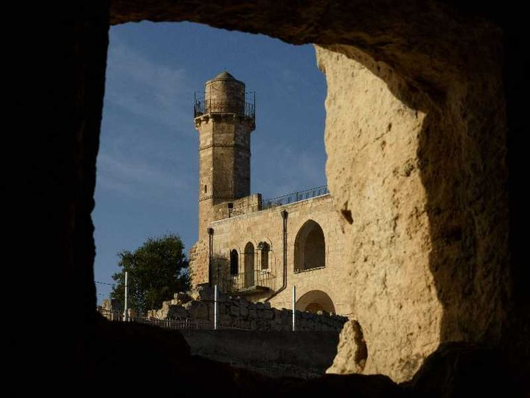 La torre del sito di al-Nabi Samwil-Nabi Samuel, il luogo di sepoltura del profeta Samuele a nord di Gerusalemme