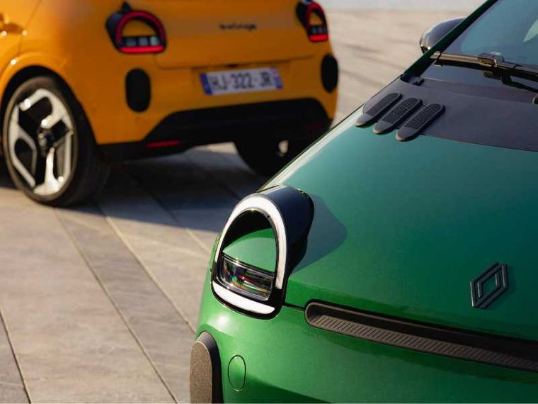Le auto ispirate al passato? Un successo, ma ora Renault volta pagina