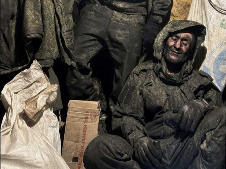 Soldati russi passati dagli oleodotti in Ucraina