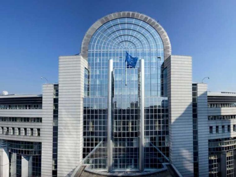 Giovani francescani all'Europarlamento: «Come La Pira, costruiamo la pace»