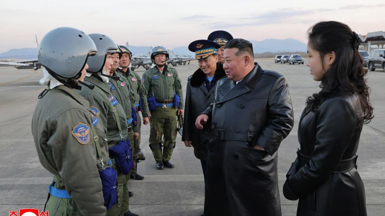 Gli hacker della Corea del Nord scatenati: nel 2025 hanno rubato 2 miliardi di dollari