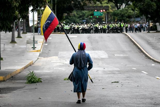 La protesta popolare in Venezuela (Ansa)