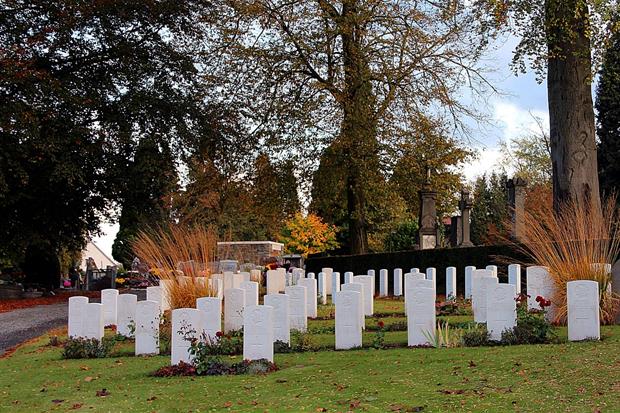Cimitero di guerra britannico a Mons, in Belgio (WikiCommons)