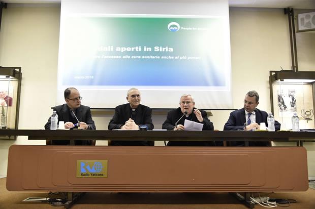Un momento della conferenza stampa su Ospedali aperti (Siciliani)