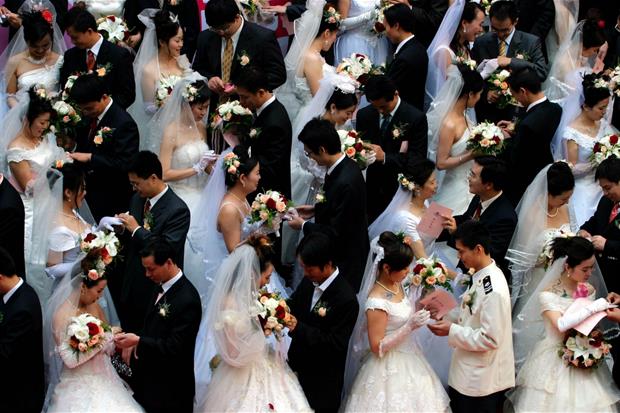 Furious Cupboard replace Troppe spese, Pechino vuole "salvare" i matrimoni