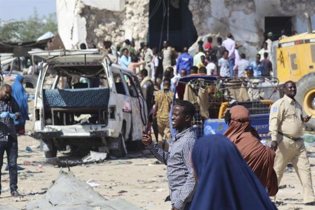 La potentissima bomba ha devastato un'intero quartiere della capitale somala