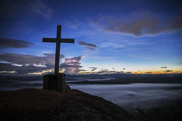 La grande croce di Mvimwa da cui è partita l'ispirazione di Golfini Rossi (Foto Bianca Rizzi)