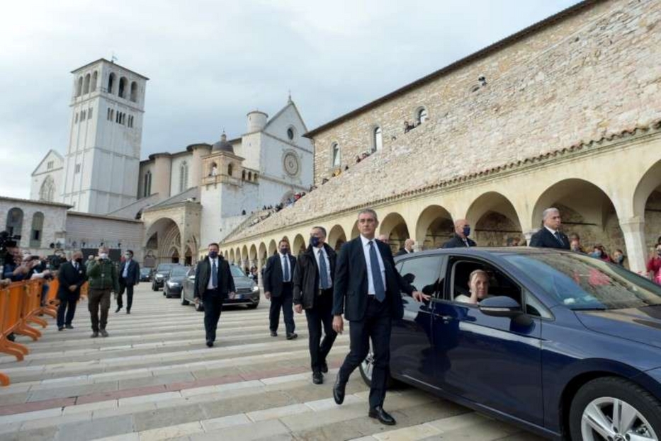 L'arrivo del Papa ad Assisi