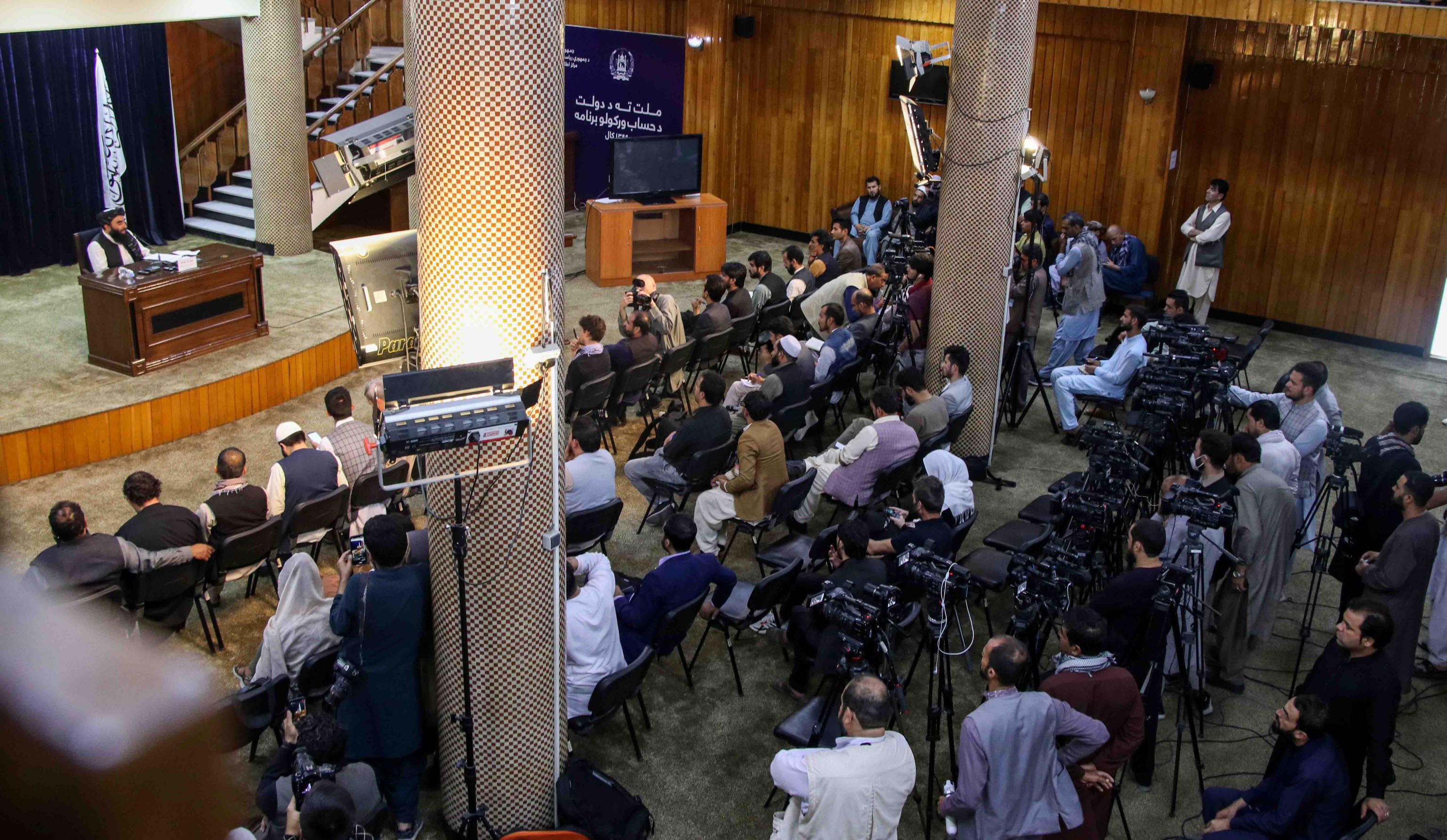 Una conferenza stampa dei talebani del 6 settembre