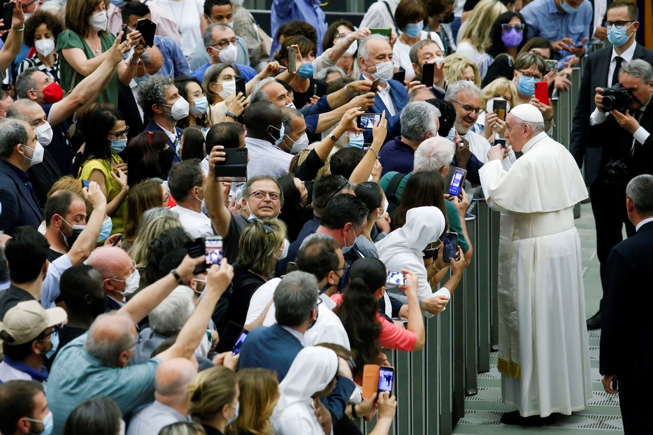 L'incontro con il Papa per i 50 anni di Caritas italiana