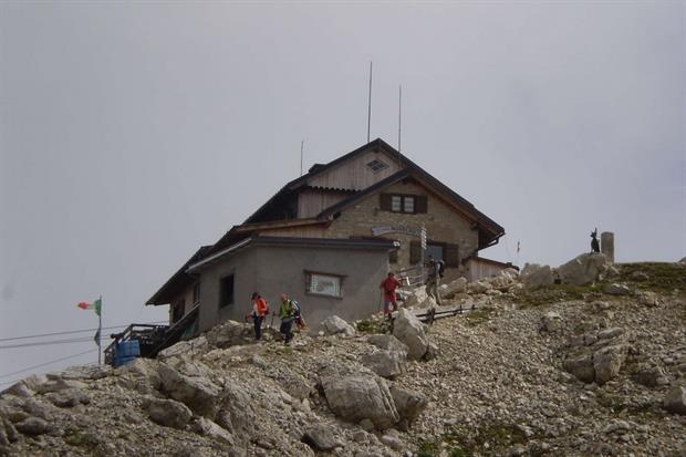 Il rifugio Nuvolau, sulle Dolomiti