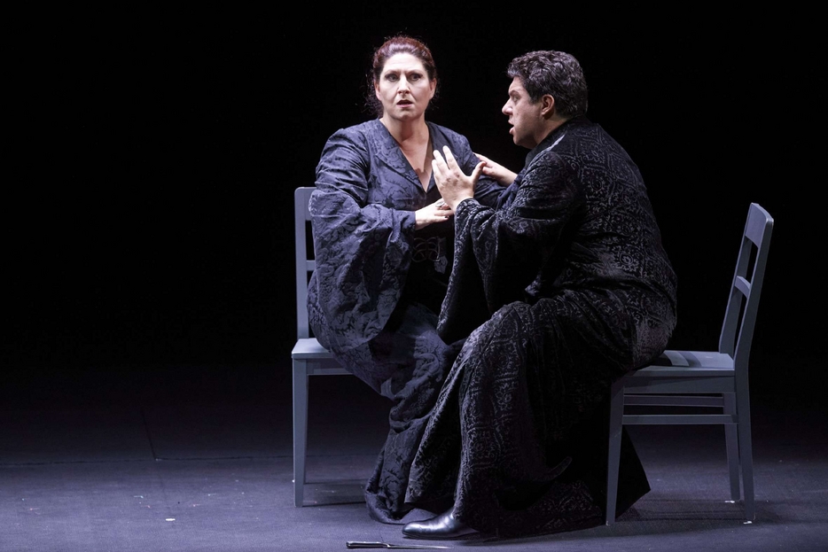 Anna Pirozzi e Luca Salsi nel “Macbeth” andato in scena all’Opera di Stato di Vienna