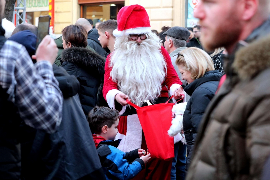 Il Natale lungo le strade di Sarajevo