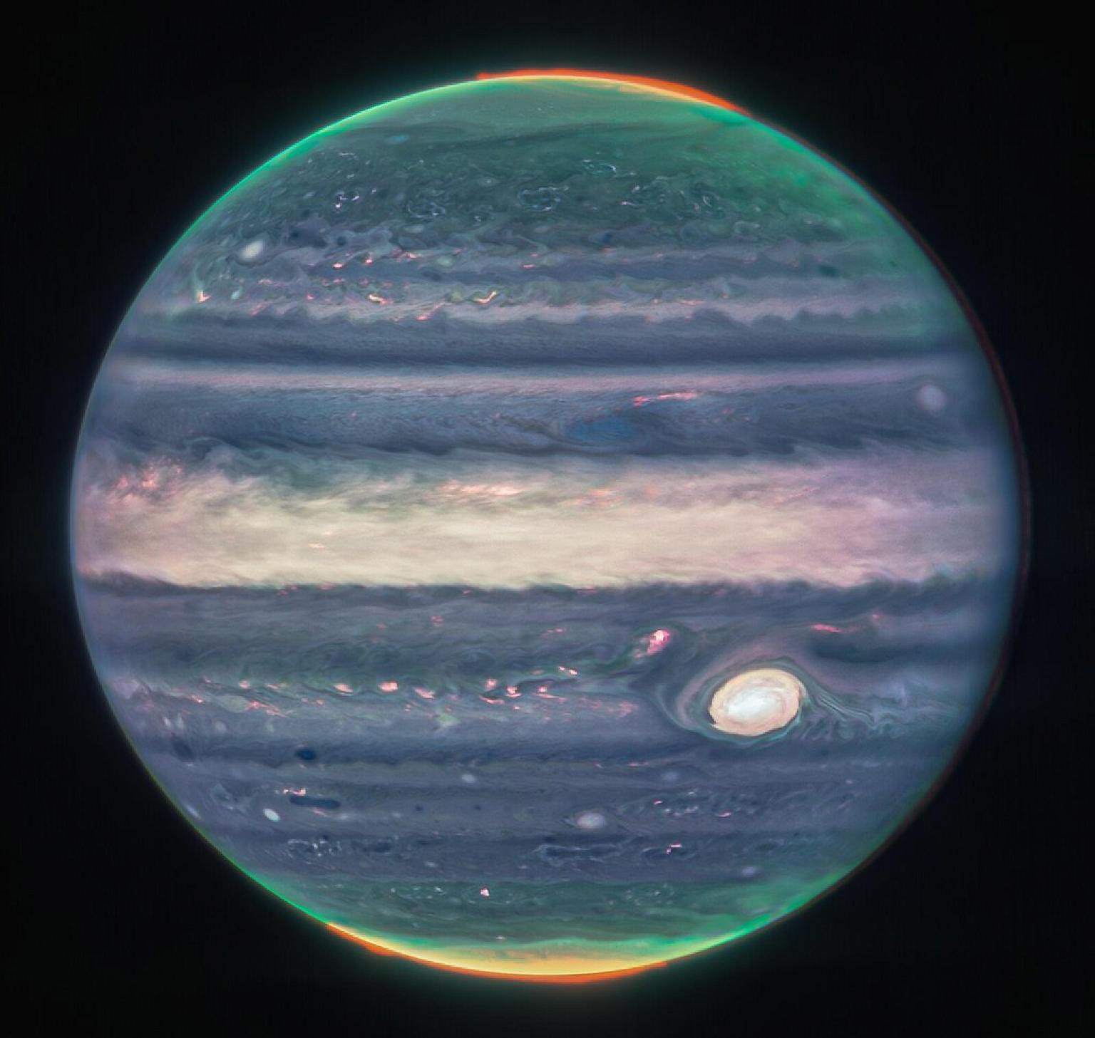 Il pianeta Giove nell'immagine scattata dal Telescopio spaziale James Webb