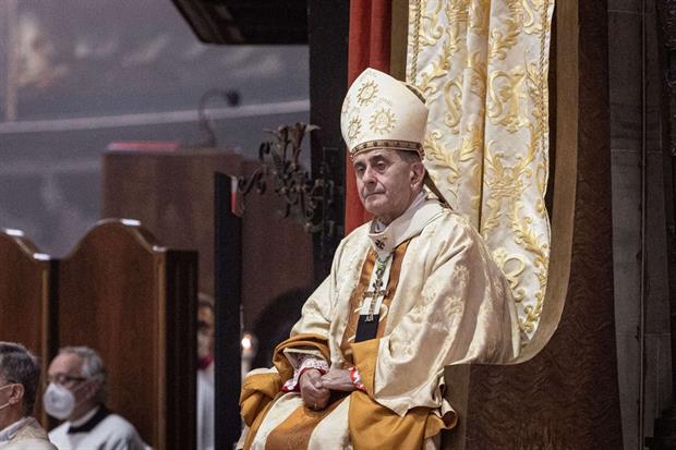 L'arcivescovo di Milano Mario Delpini durante il Pontificale in Duomo per l'apertura dell'anno pastorale