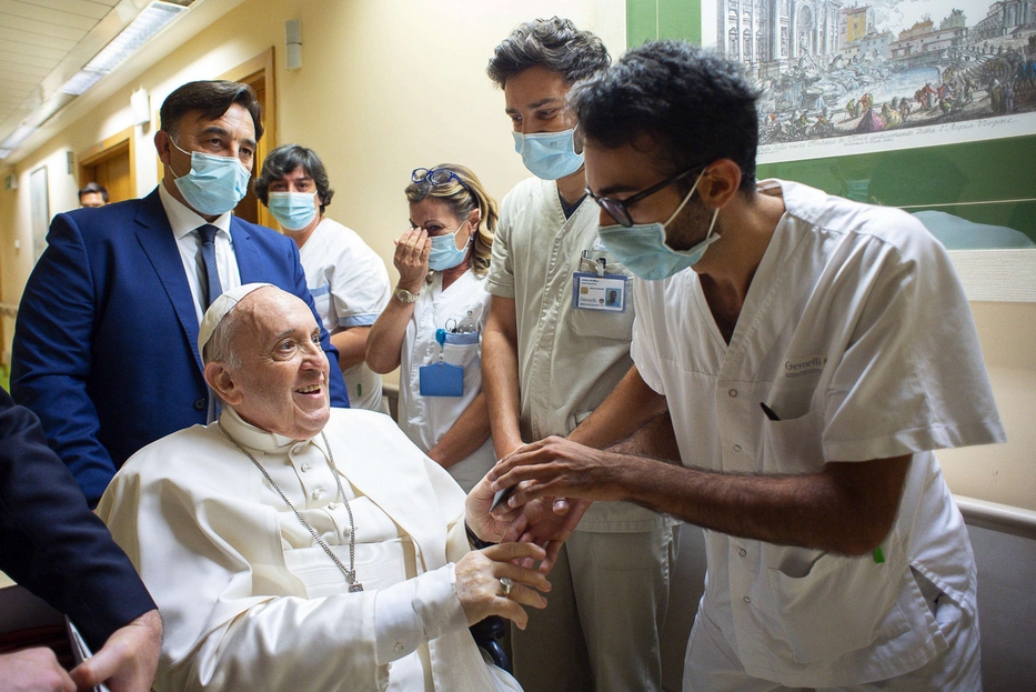 The Pope at Gemelli during last year's hospitalization