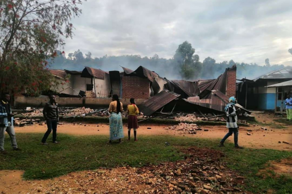 La distruzione dopo l'assalto dei ribelli a Maboya