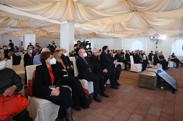 La platea dei delegati e dei relatori al Convegno di Cagliari organizzato dall'Ufficio Cei per la Pastorale della Salute