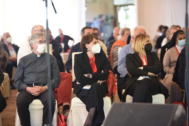 Costanza Mirisola (Inmp General Manager) and Ketty Vaccaro (Censis Welfare and Health Manager) in the audience at the Conference