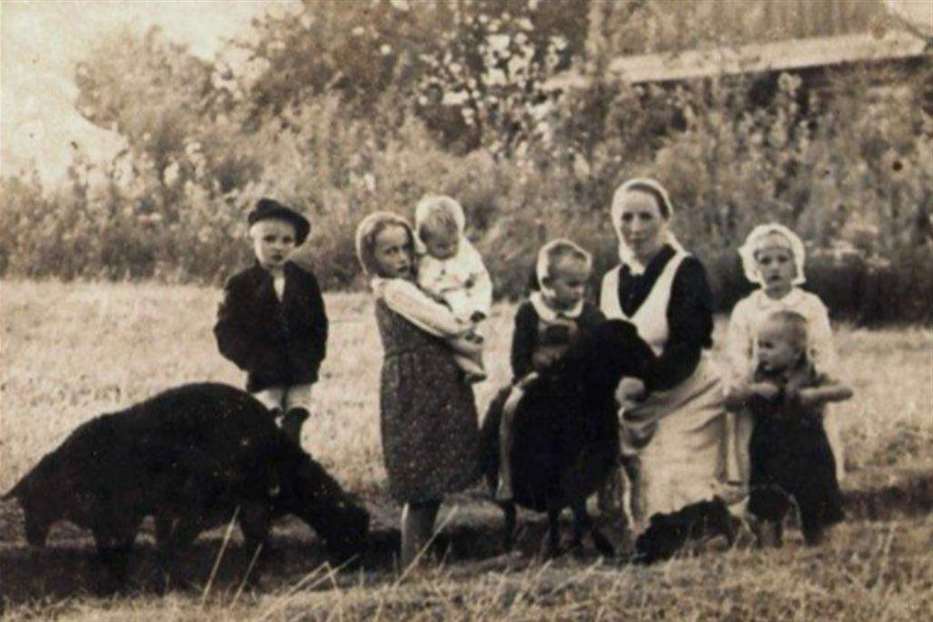 La famiglia Ulma, sterminata in Polonia dai nazisti per avere accolto e nascosto alcuni ebrei