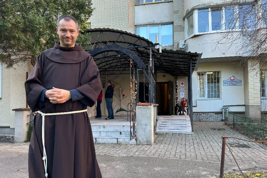 Il direttore della sede di Caritas-Spes a Kiev, il francescano padre Rostyslav Pecheniuk