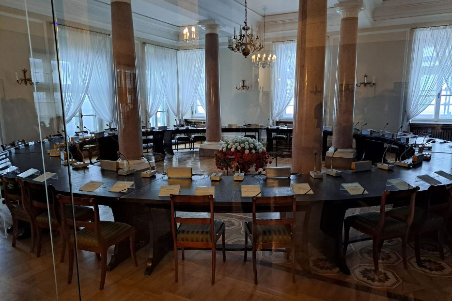 La sala in cui si sono tenute fino al 1991 le riunioni del Patto di Varsavia, nel Palazzo presidenziale che ha ospitato l'incontro fra i presidenti Duda e Mattarella.