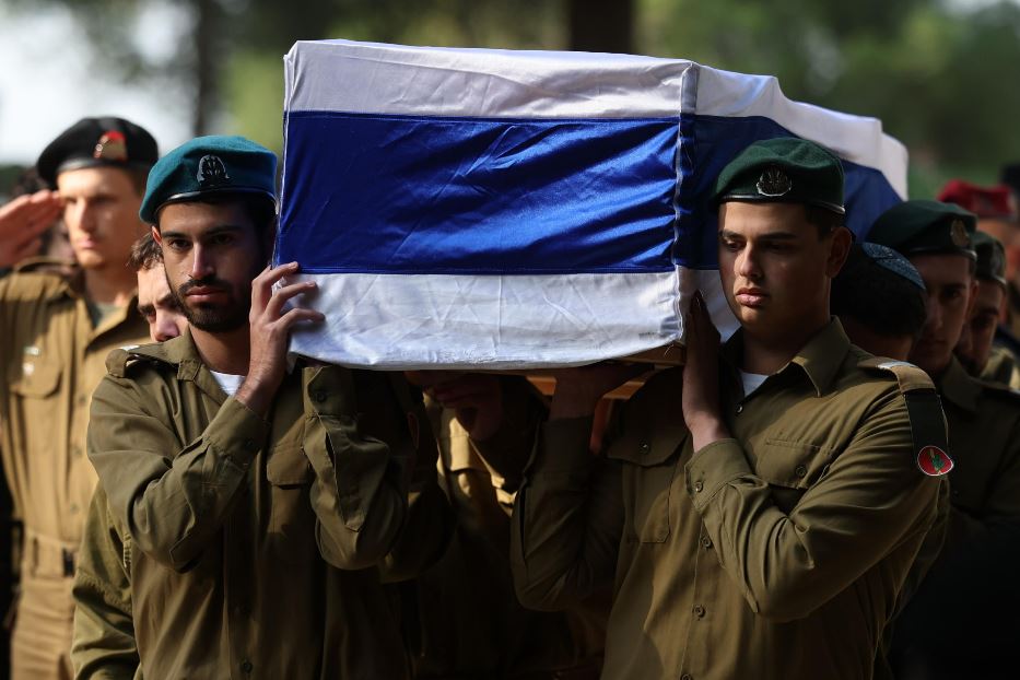 I funerali a Gerusalemme di un soldato israeliano caduto in combattimento