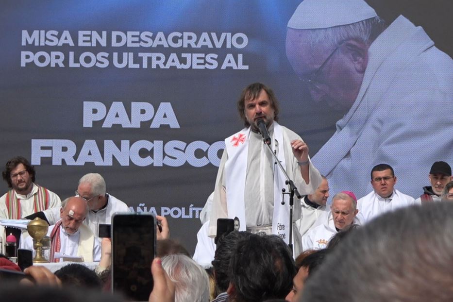 Padre Pepe Di Paola ha pronunciato l'omelia