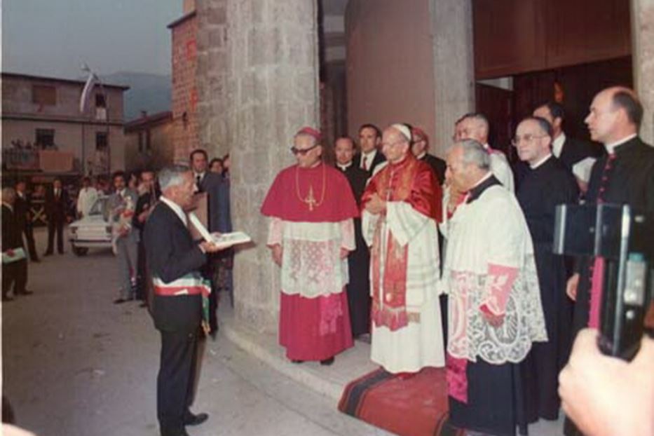 La visita nel settembre 1974 di papa Paolo VI ad Aquino
