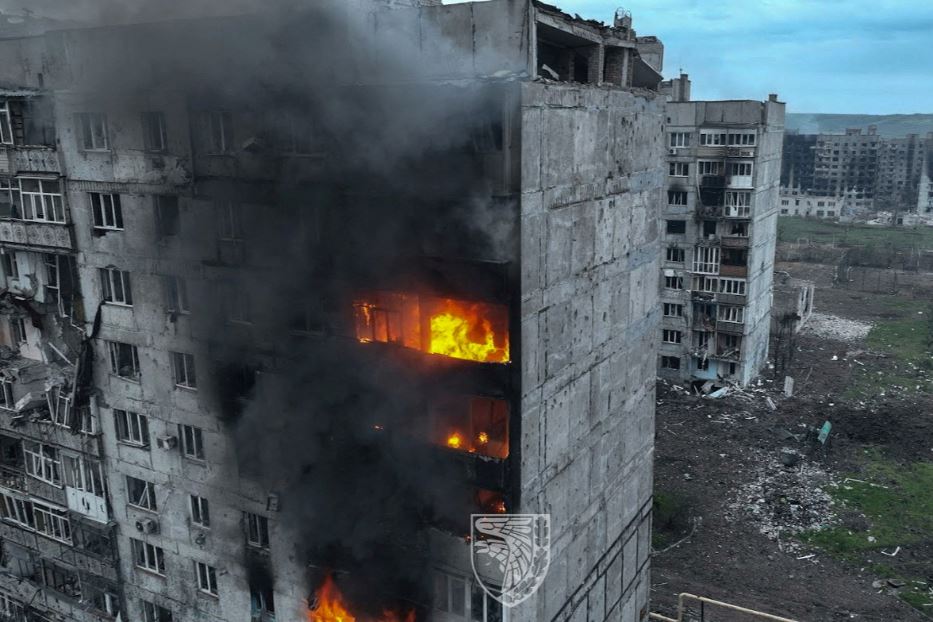 Rovina e distruzione a Bakhmut nell'Ucraina orientale