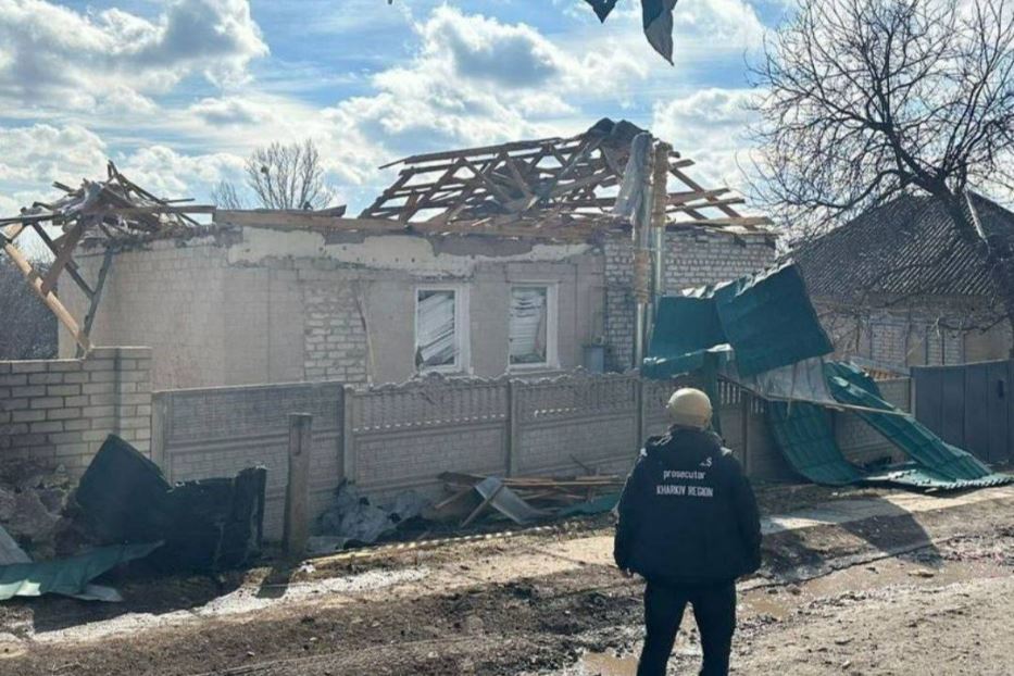 Un villaggio attaccato dai russi nel distretto di Kupyansk