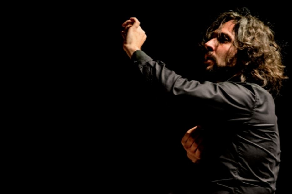 Il direttore d'orchestra Lorenzo Tazzieri che sarà sul podio per l'opera 'Silvano'