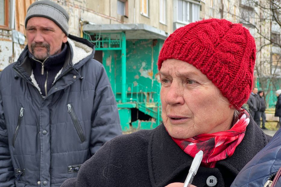 Lydia Oloskubova, la pensionata di 78 anni che sfama i vicini nei palazzi devastati dai missili russi