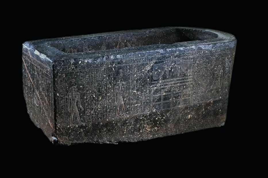 Uno dei reperti esposti nella mostra “Hieroglyphs: unlocking ancient Egypt'