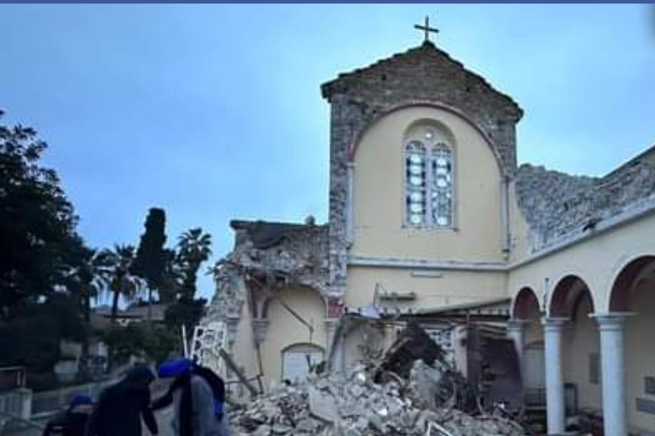 La chiesa di Iskenderun distrutta