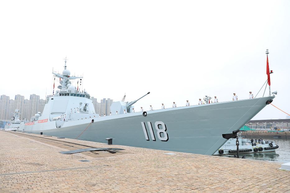 Una nave dell'esercito cinese