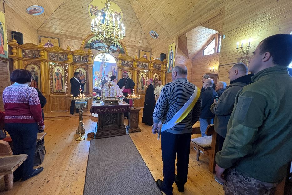 La visita del nunzio alla comunità greco-cattolica di Zaporizhzhia