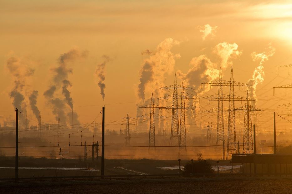 Emissioni di anidride carbonica da una fabbrica