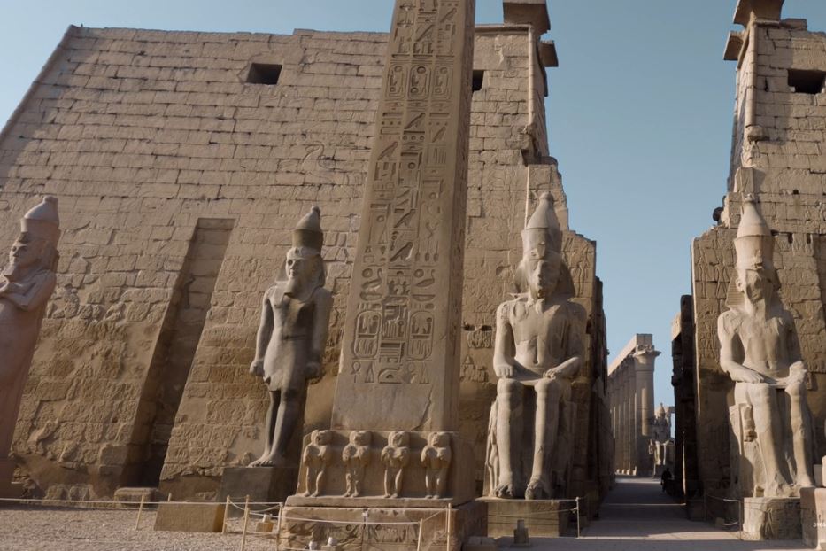 Una sequenzadel docufilm “Uomini e Dei. Le meraviglie del Museo Egizio”, lo splendido complesso musealeche compie200 anni