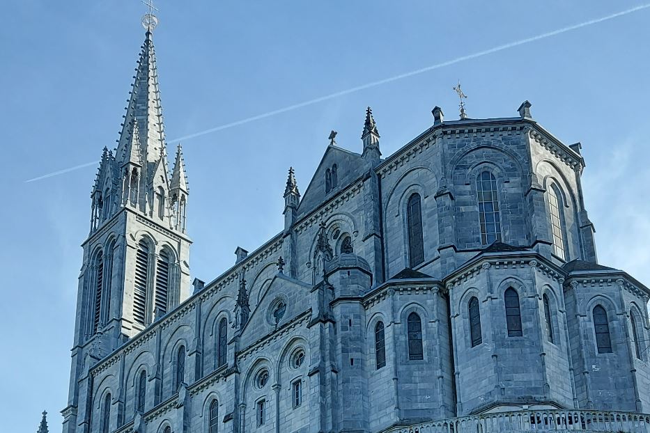 La basilica di Lourdes